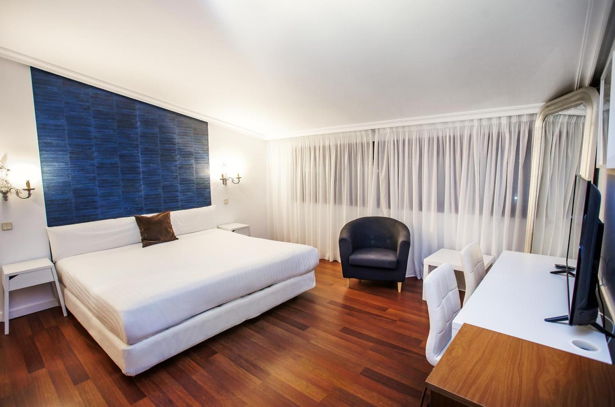 Hotel Conde Rodrigo II By Eme Hoteles Ciudad Rodrigo Exterior photo