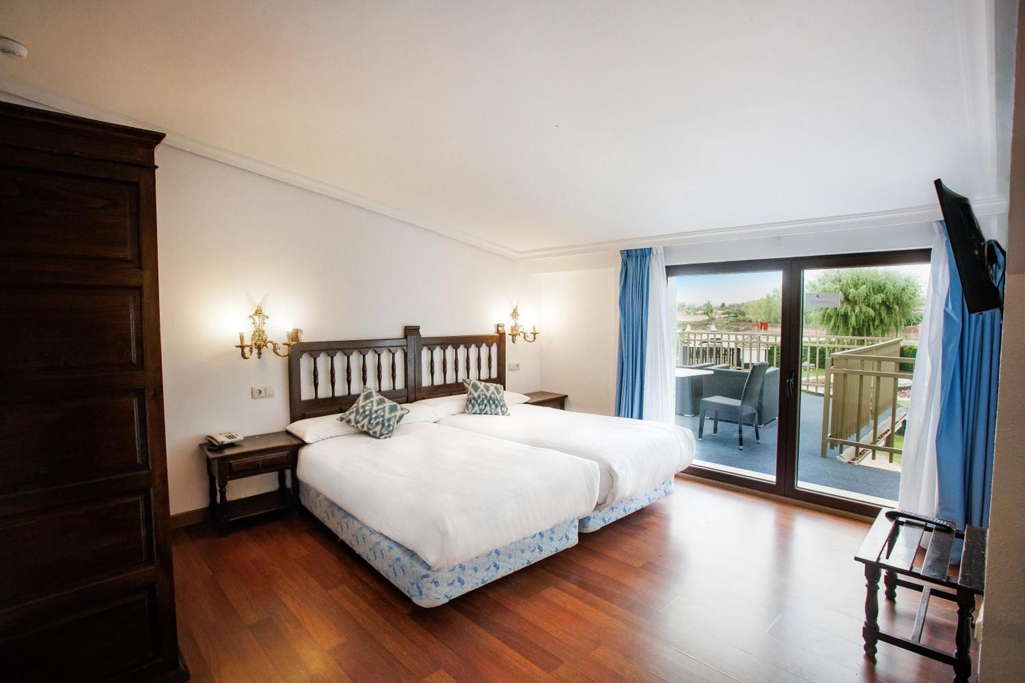 Hotel Conde Rodrigo II By Eme Hoteles Ciudad Rodrigo Exterior photo